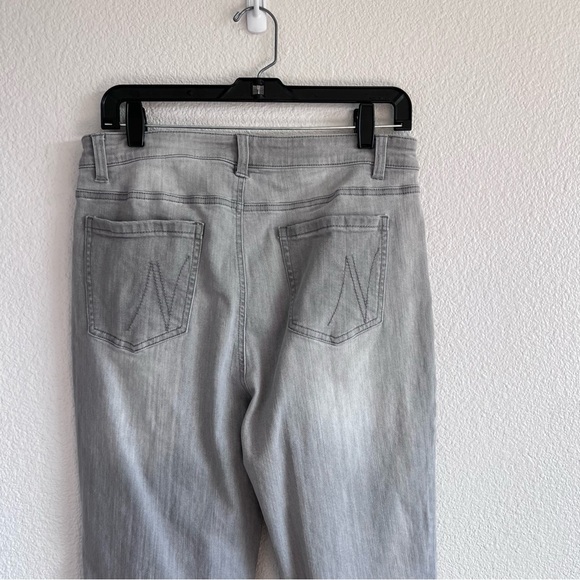 NIC+ZOE Mid Rise Straight Ankle Jeans in Mercury - Picture 7 of 16
